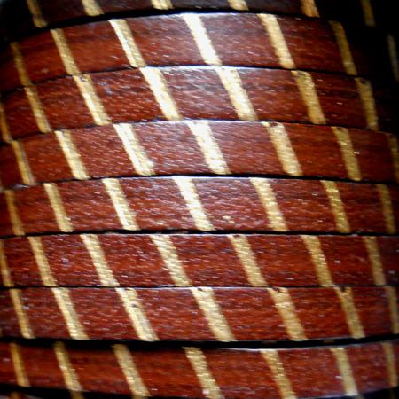 5 mm flat brown/gold diagonally striped leather